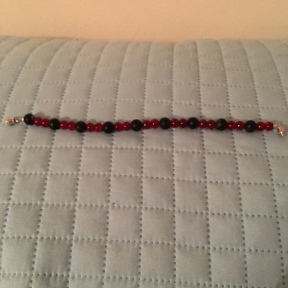 Red and Black Bead Bracelet